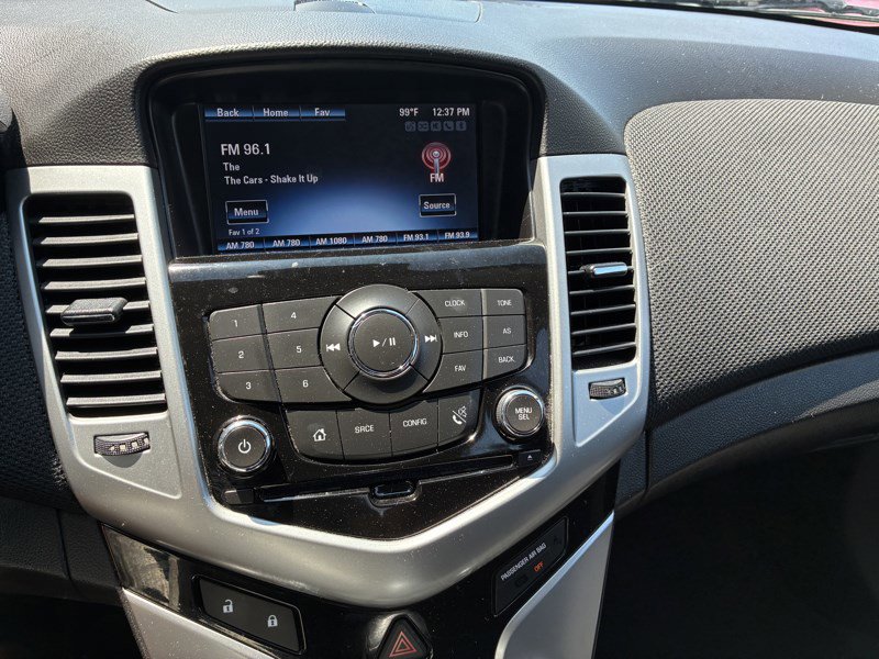 Used 2014 Chevrolet Cruze LT FWD image 11