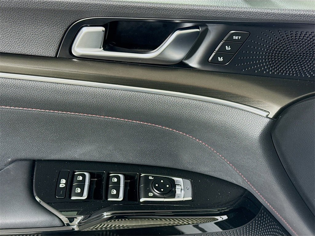 Used 2023 Kia K5 GT w/ GT1 Package image 26