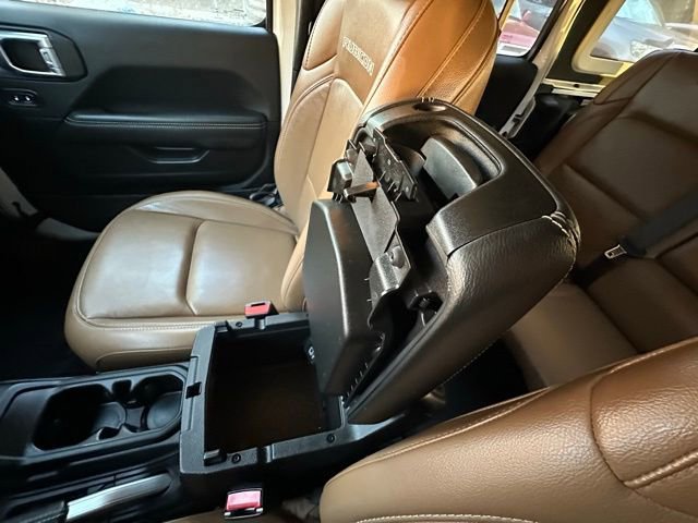 Used 2022 Jeep Wrangler Unlimited Rubicon w/ LED Lighting Group image 26