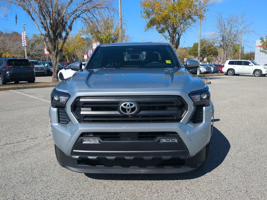 Certified 2025 Toyota Tacoma SR5 image 9