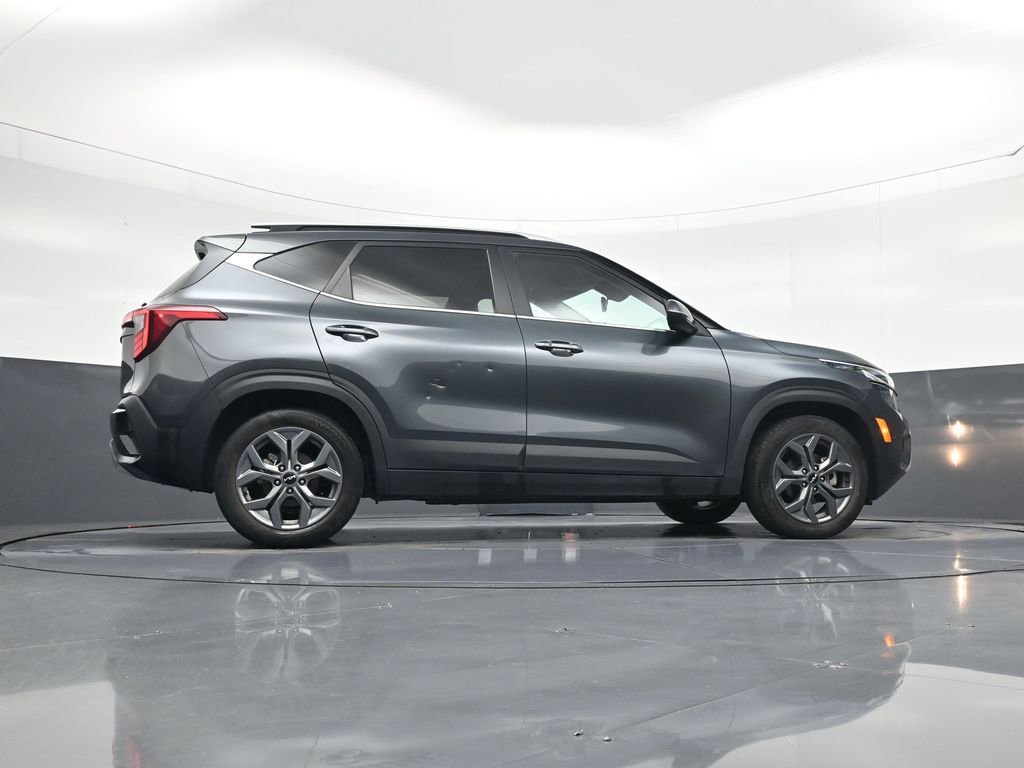 Used 2024 Kia Seltos S FWD image 23