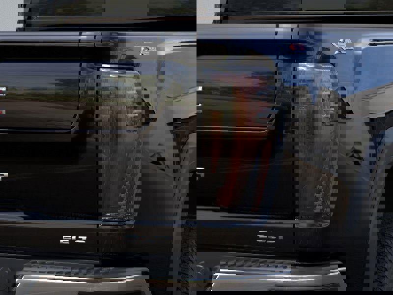 New 2025 GMC Sierra 2500 SLT w/ SLT Premium Package image 11