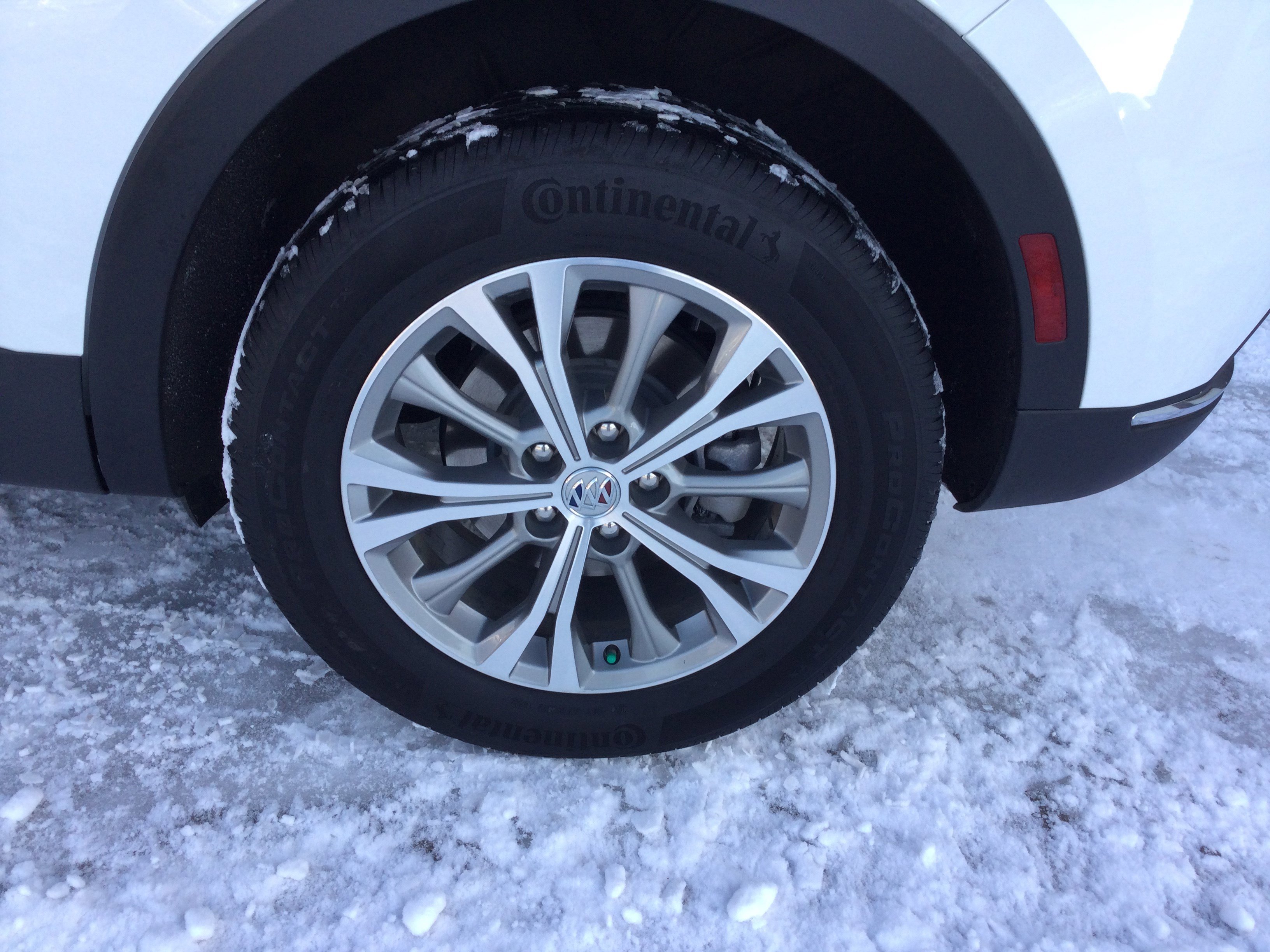 Used 2023 Buick Envision Preferred image 5