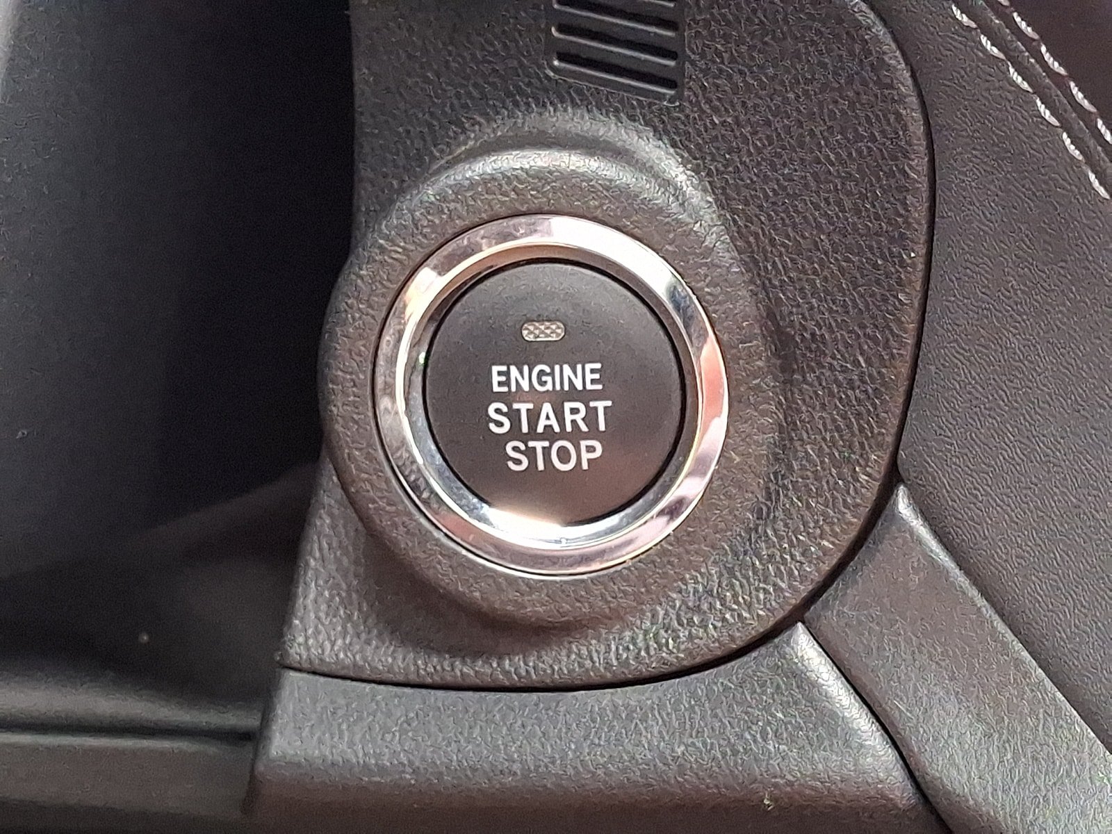 Used 2023 Subaru Outback Touring XT AWD/4WD image 23