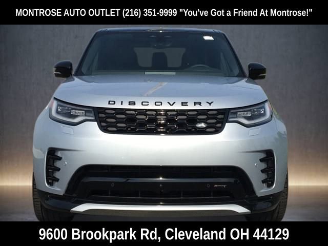 New 2023 Land Rover Discovery HSE R-Dynamic image 8