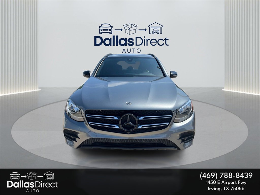 Used 2019 Mercedes-Benz GLC 300 4MATIC w/ Multimedia Package image 3