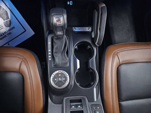 Used 2024 Ford Bronco Outer Banks AWD/4WD image 22