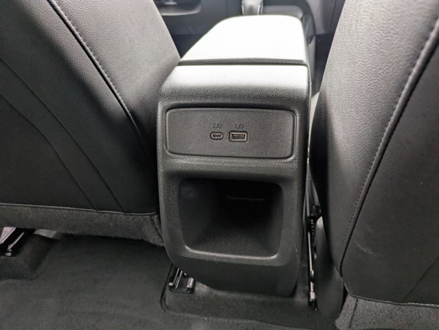 Used 2025 Chevrolet Trax LT w/ LT Convenience Package image 23