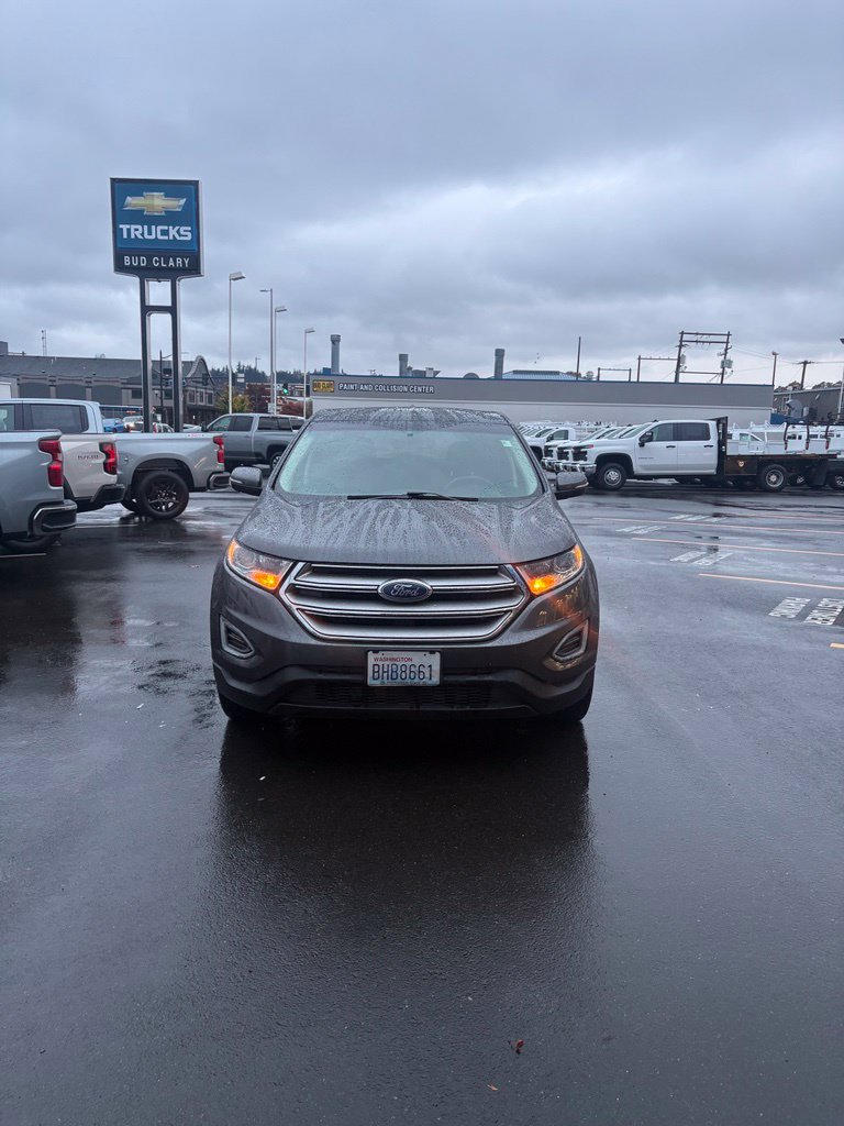 Used 2017 Ford Edge SEL w/ Equipment Group 201A AWD/4WD image 2