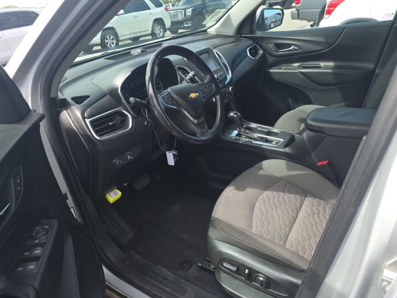 Used 2018 Chevrolet Equinox LT image 11