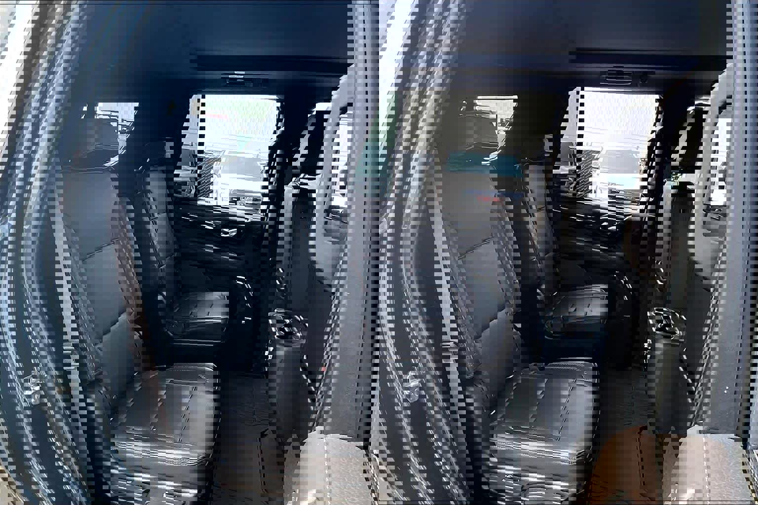 Certified 2021 GMC Yukon Denali w/ Denali Premium Package image 39