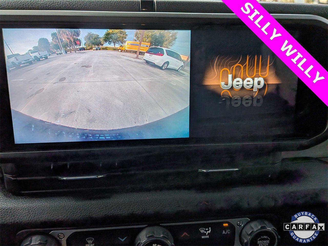 Used 2024 Jeep Wrangler Willys image 16