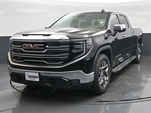 Used 2022 GMC Sierra 1500 SLT w/ SLT Convenience Package image 7