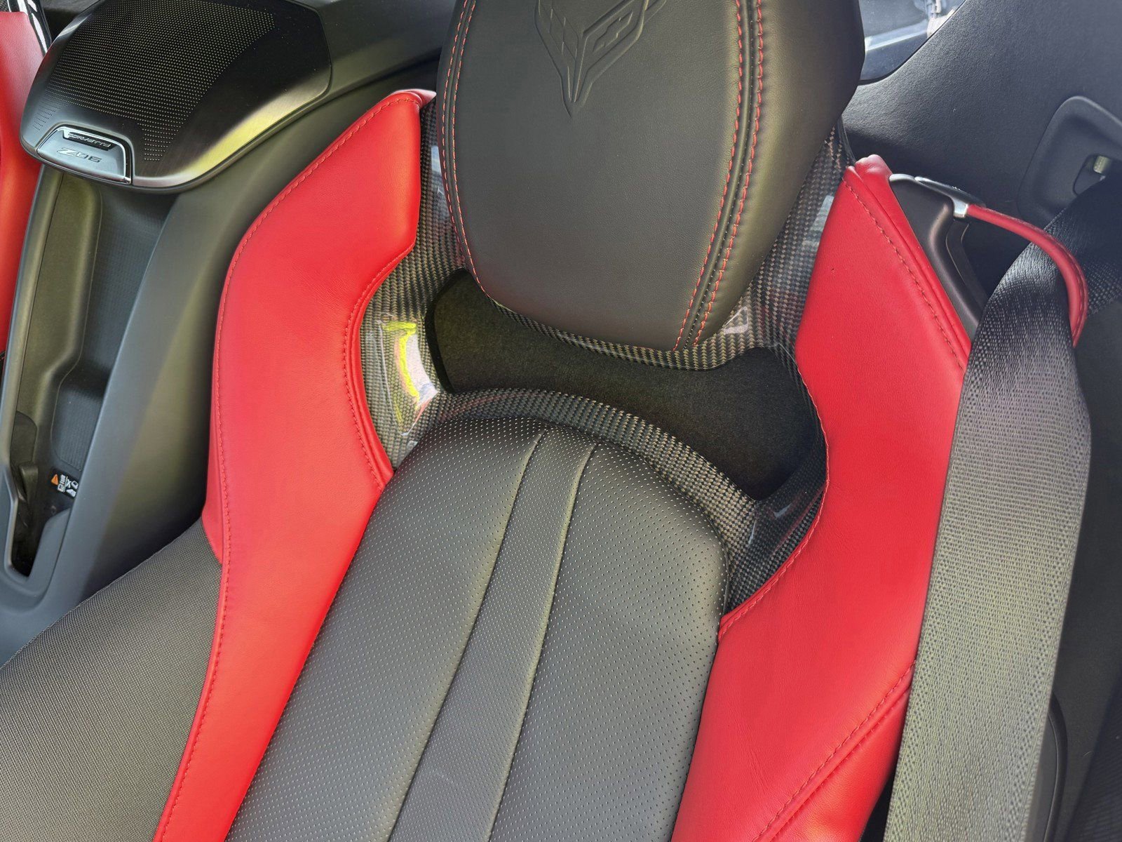 Used 2025 Chevrolet Corvette Z06 w/ Stealth Interior Trim Package image 22