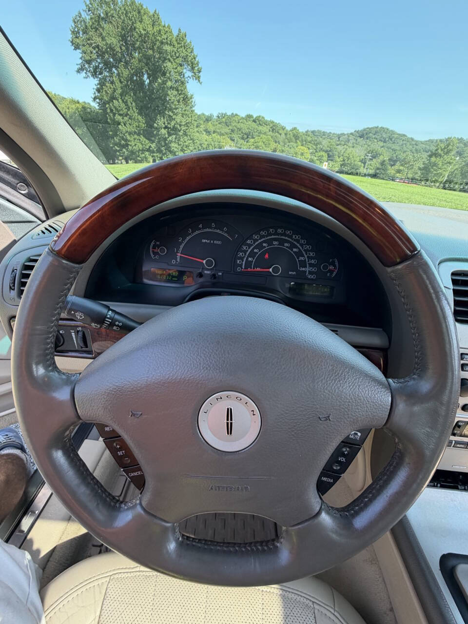 Used 2006 Lincoln LS RWD image 32