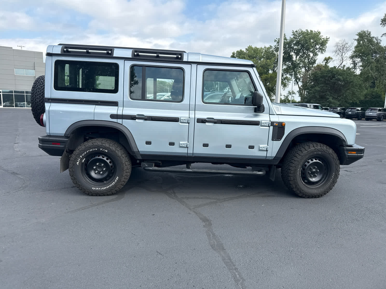 Used 2025 INEOS Grenadier Station Wagon AWD/4WD image 8