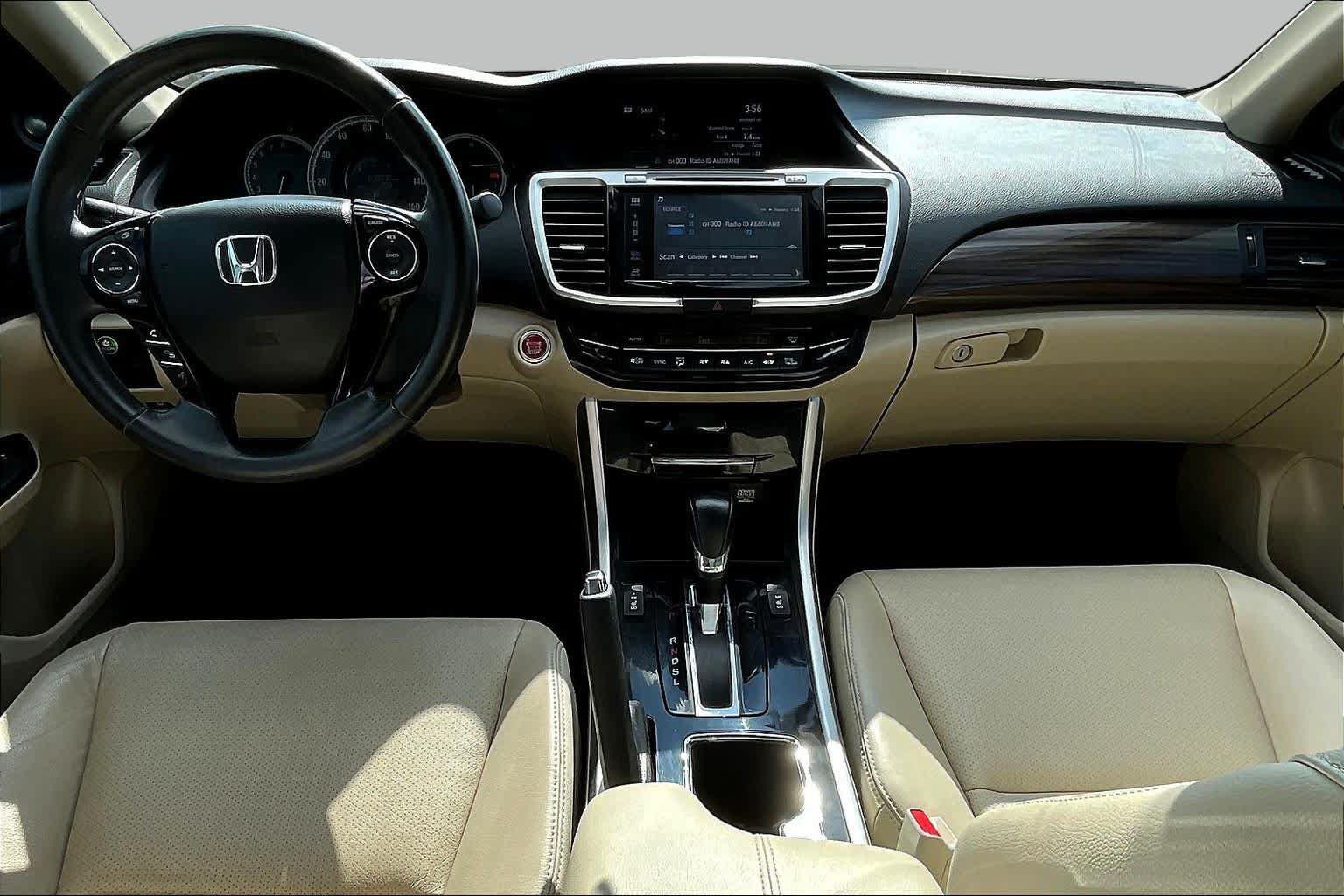 Used 2017 Honda Accord EX-L image 16