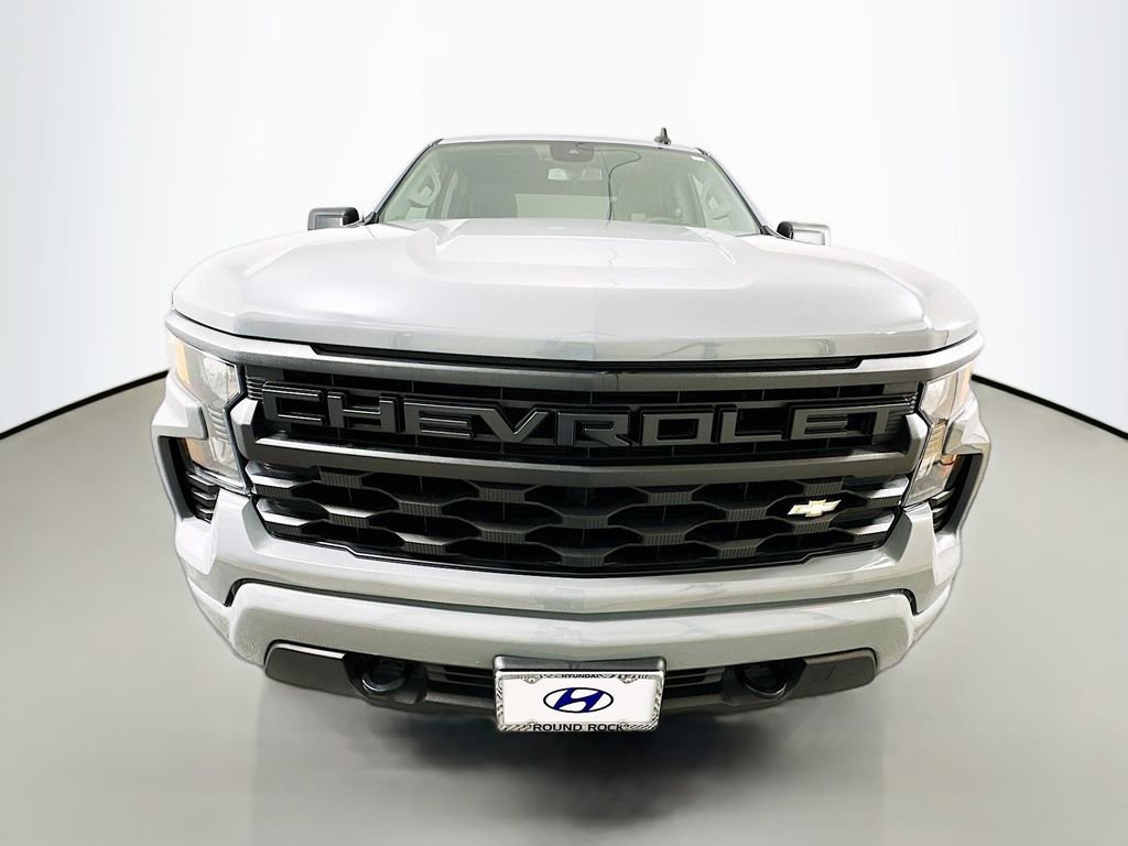 Used 2024 Chevrolet Silverado 1500 Custom RWD image 2