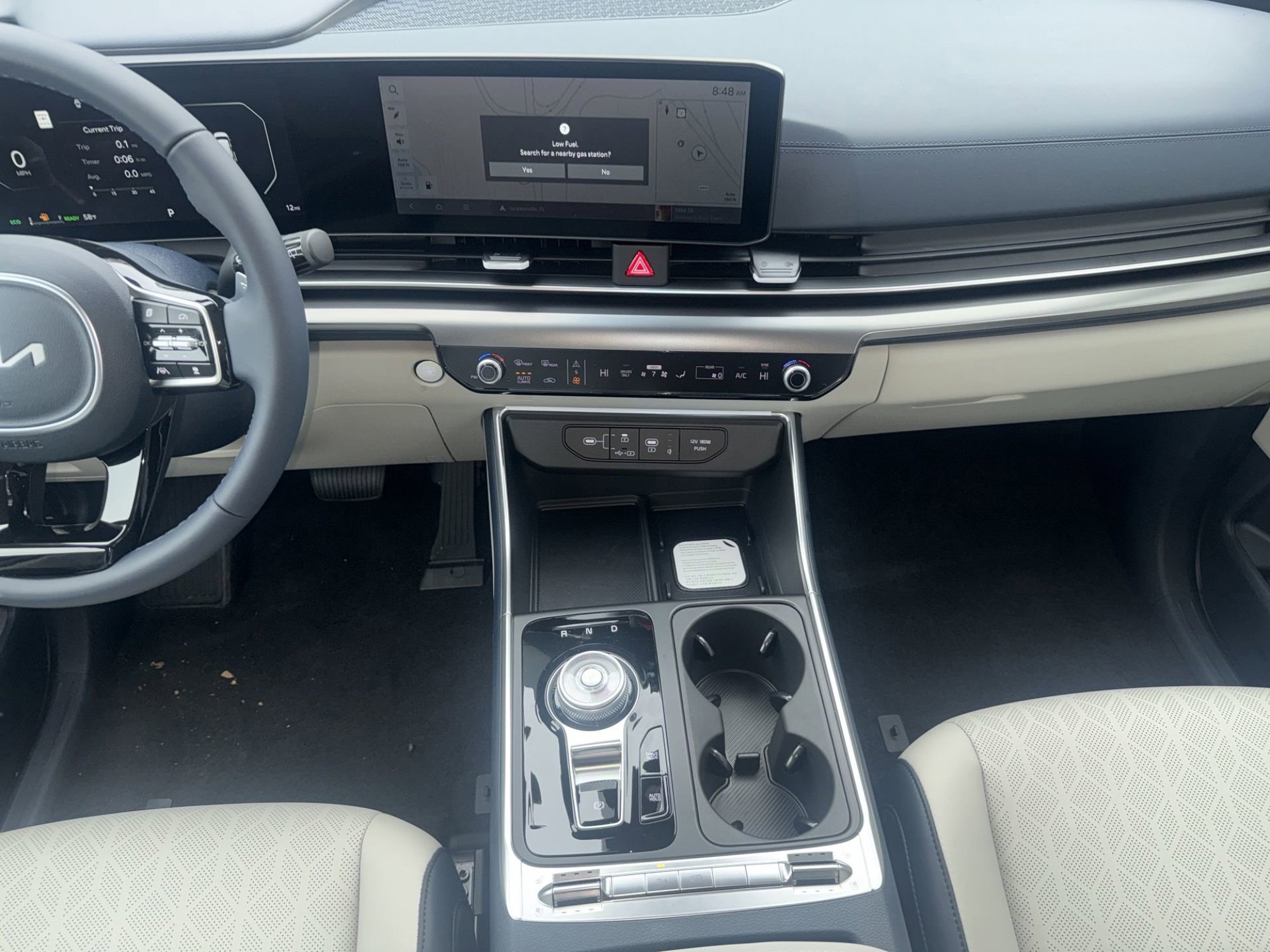 New 2026 Kia Carnival SX w/ SX Dark Edition Package FWD image 11