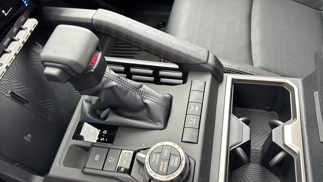 New 2026 Toyota 4Runner TRD Off-Road Premium AWD/4WD image 25