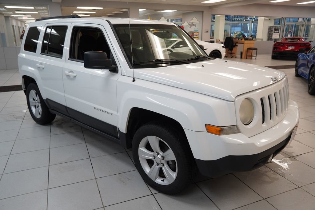 Used 2014 Jeep Patriot Latitude image 15