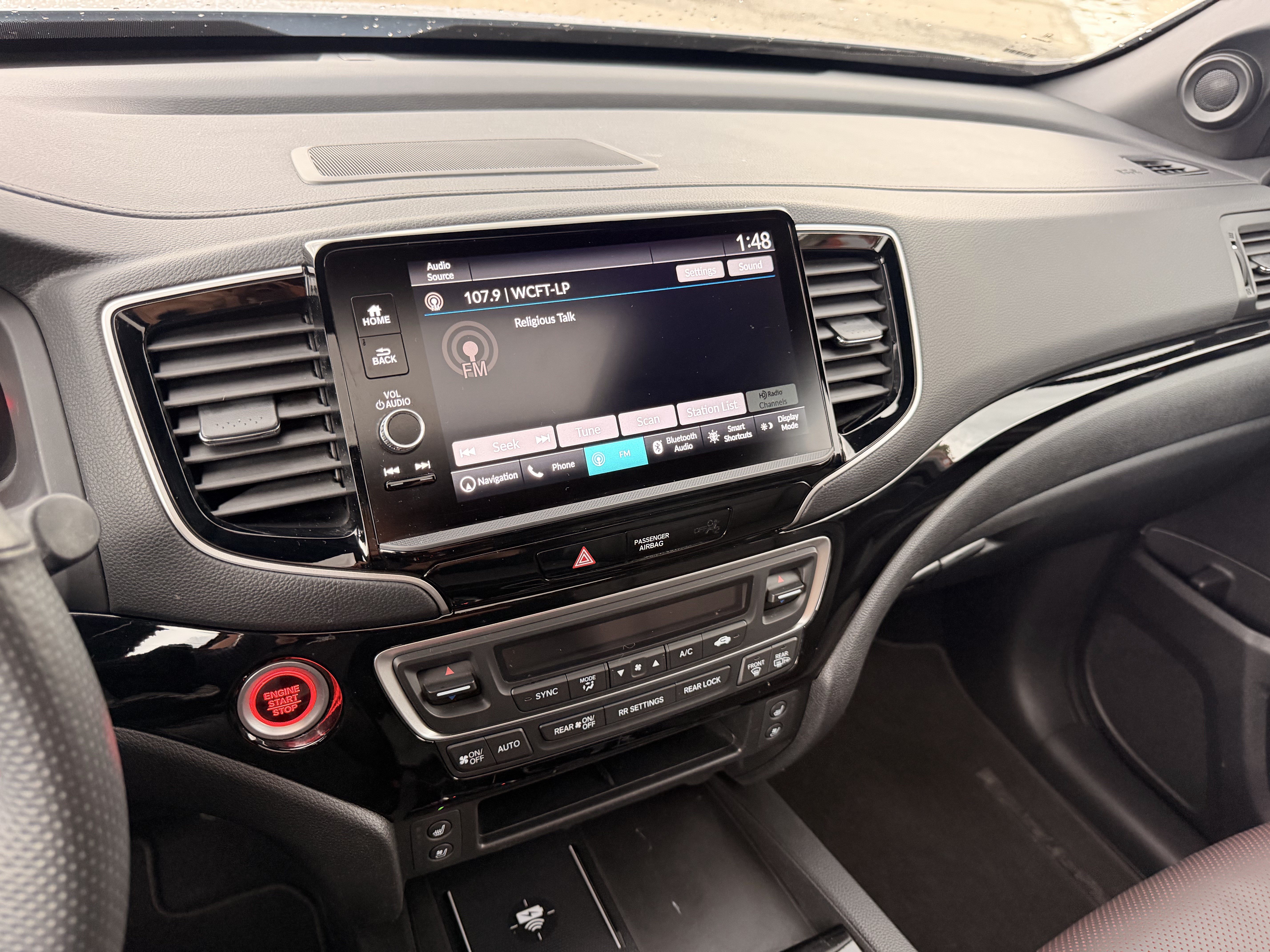 Used 2025 Honda Ridgeline Black Edition image 21
