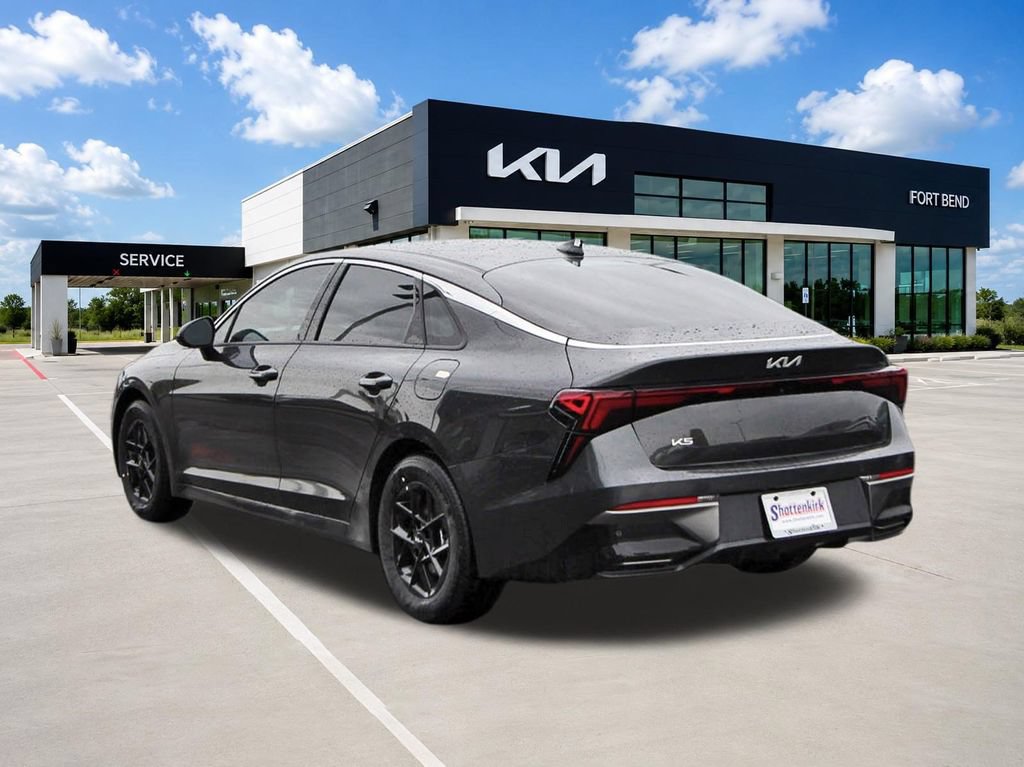 New 2026 Kia K5 LXS FWD image 3