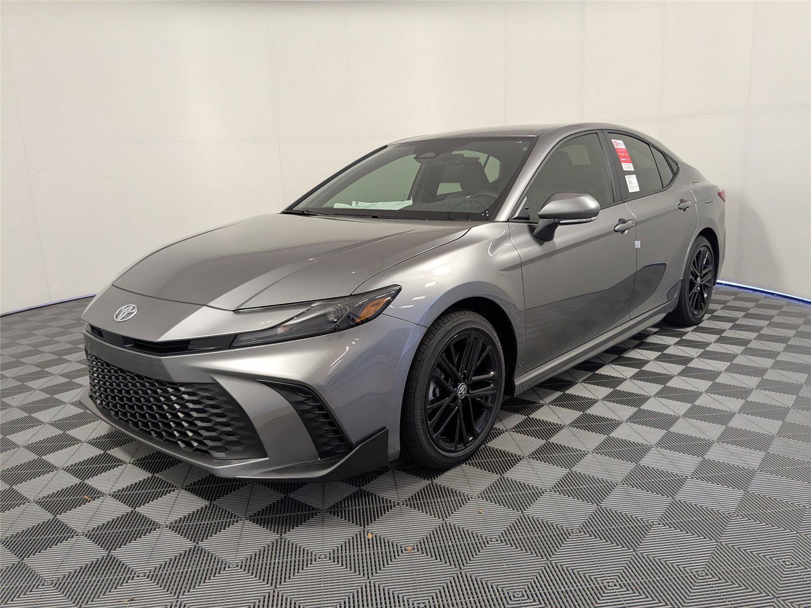 New 2026 Toyota Camry SE video 2