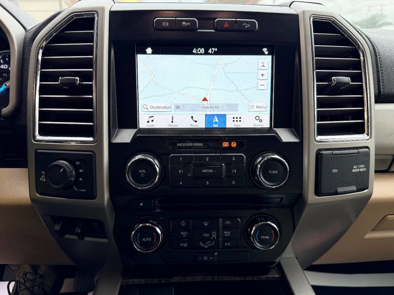 Used 2017 Ford F350 Lariat w/ FX4 Off-Road Package image 29