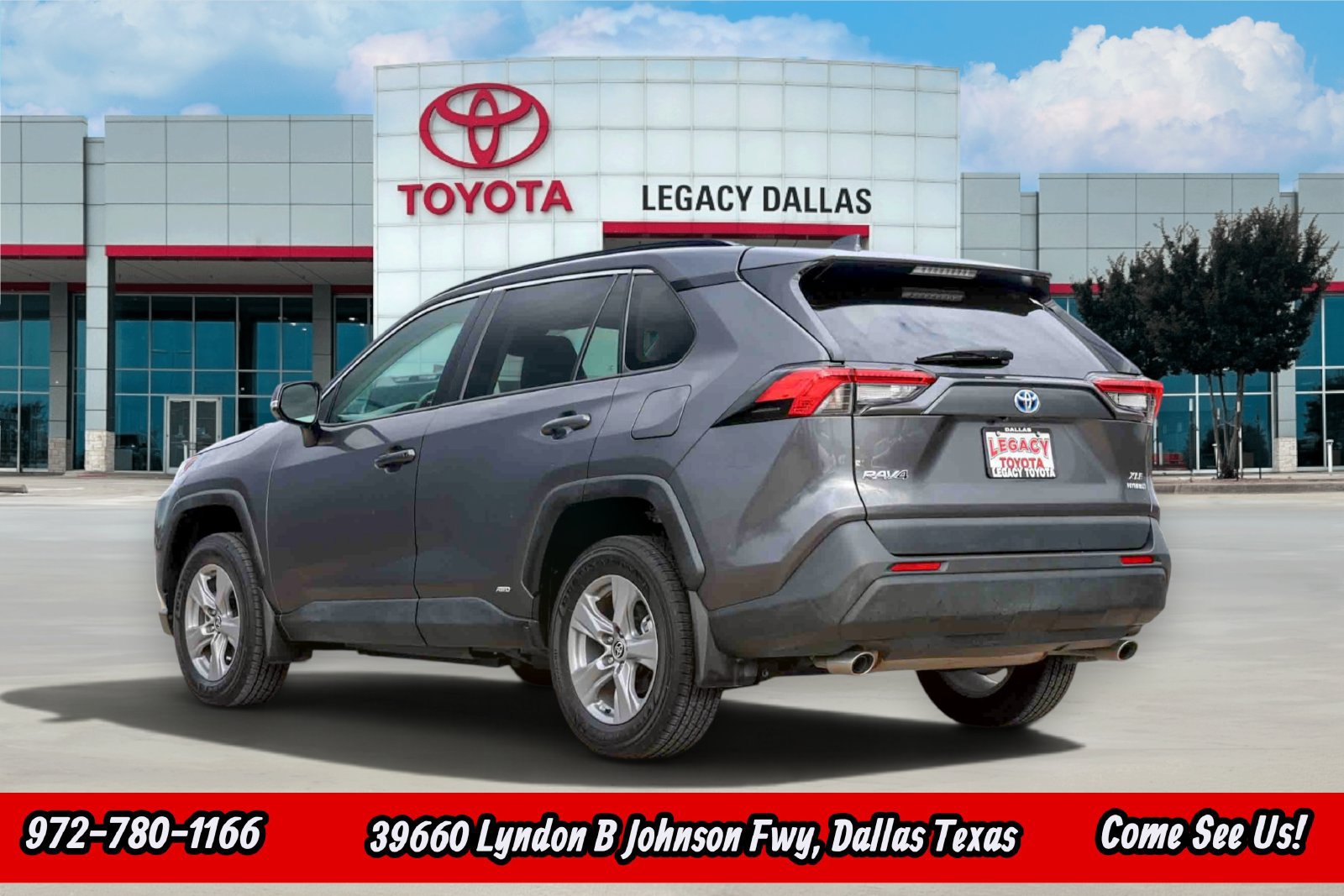 Used 2023 Toyota RAV4 XLE w/ Convenience Package AWD/4WD image 7