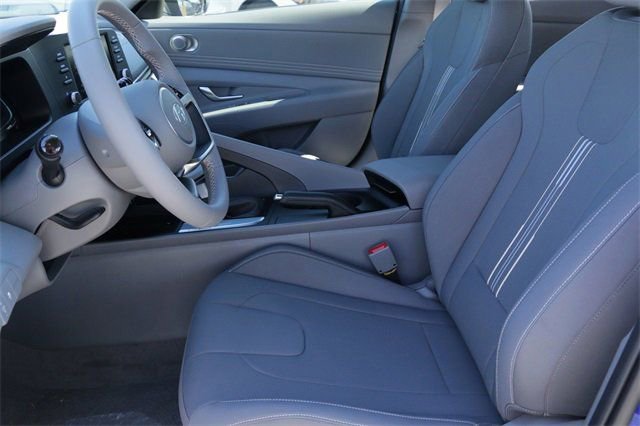 Certified 2026 Hyundai Elantra Sport image 9