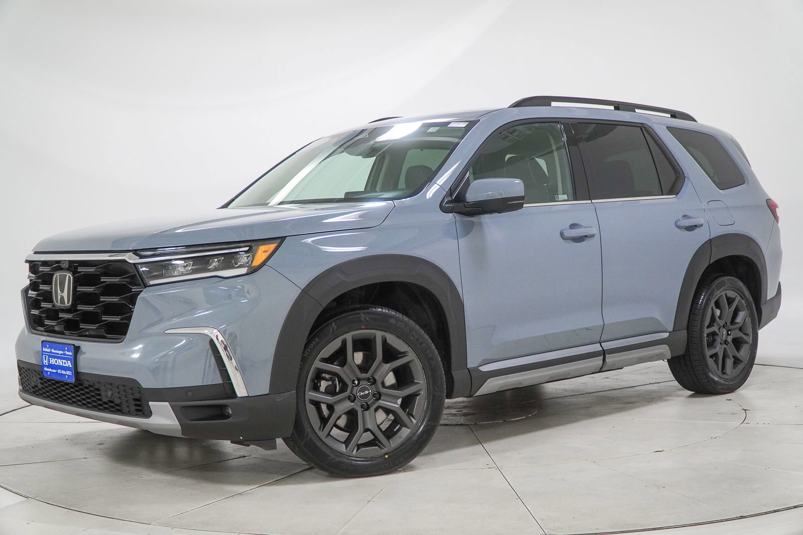 Used 2023 Honda Pilot Elite image 1
