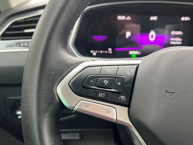 Used 2024 Volkswagen Tiguan Wolfsburg Edition image 27