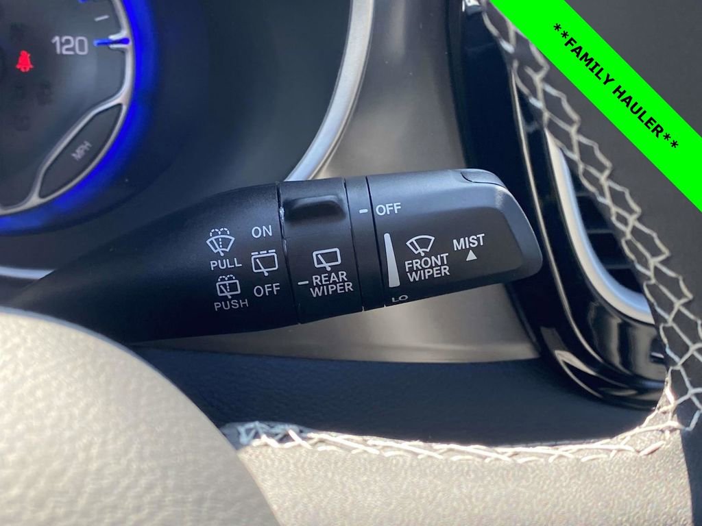 New 2026 Chrysler Pacifica Select image 31