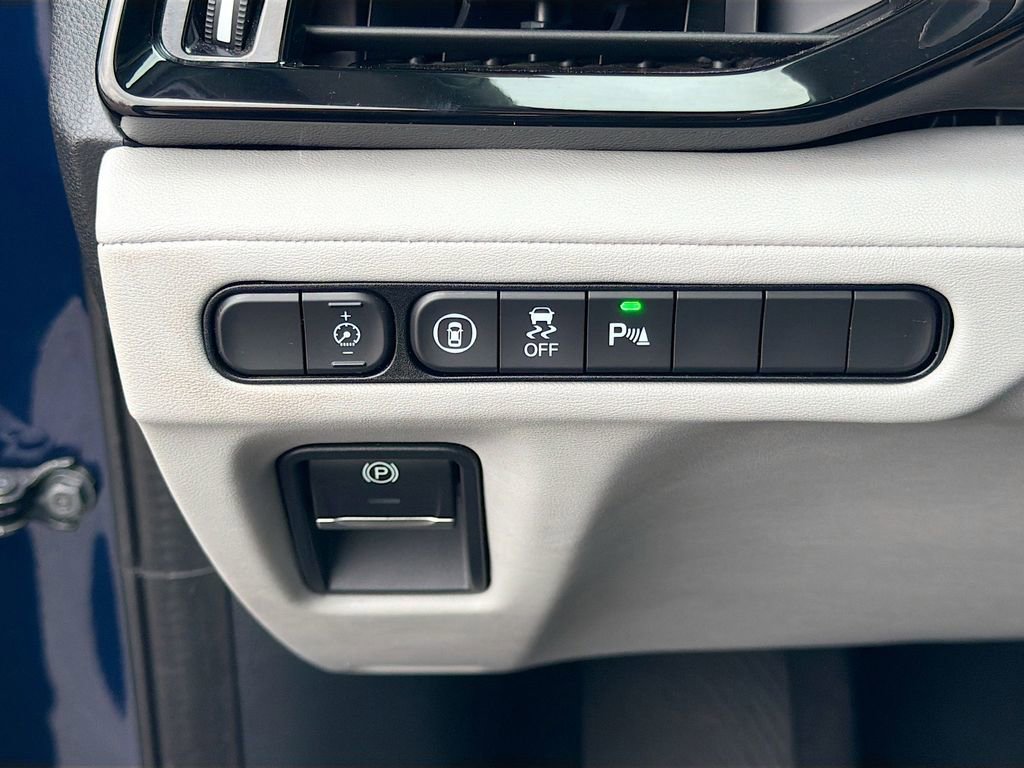 Used 2023 Acura MDX SH-AWD w/ Technology Package image 35