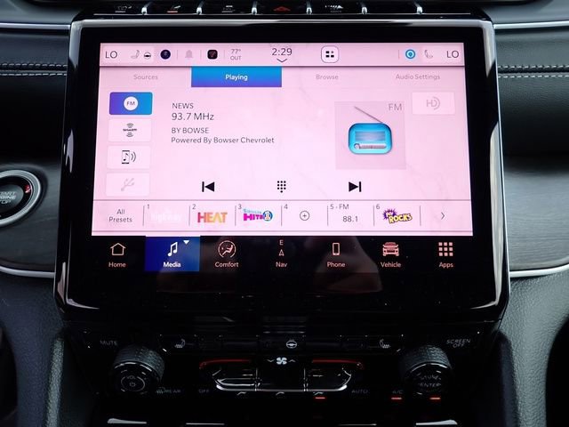 New 2025 Jeep Grand Cherokee L Limited w/ Black Appearance Package image 21