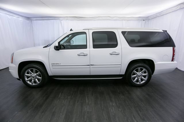 Used 2011 GMC Yukon XL Denali AWD/4WD image 7