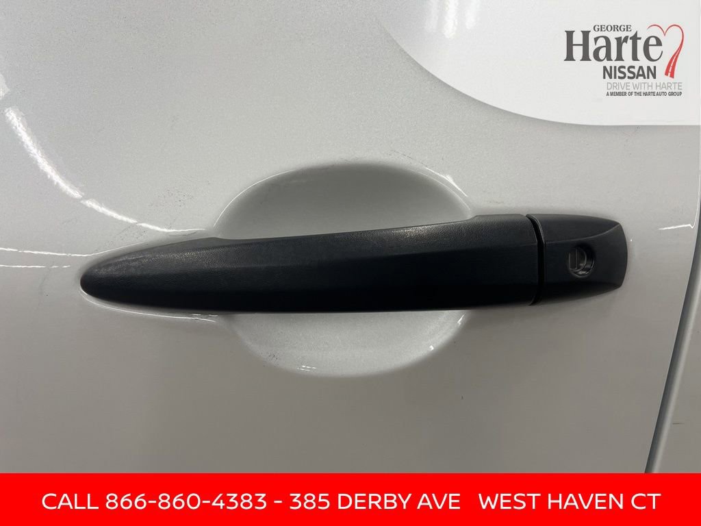 Certified 2025 Nissan Rogue S image 12