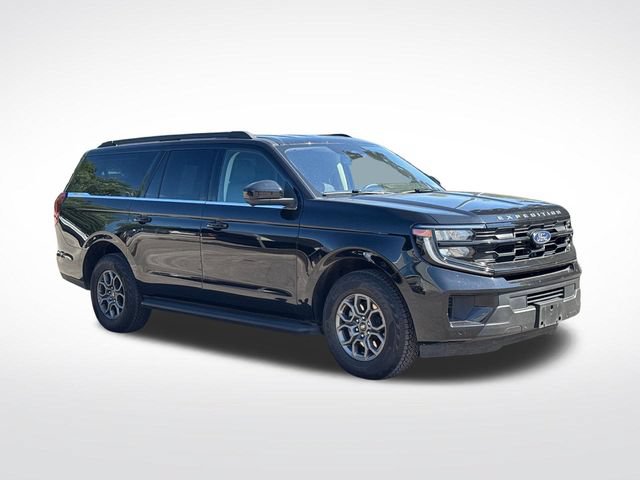 Used 2025 Ford Expedition Max Active AWD/4WD image 9
