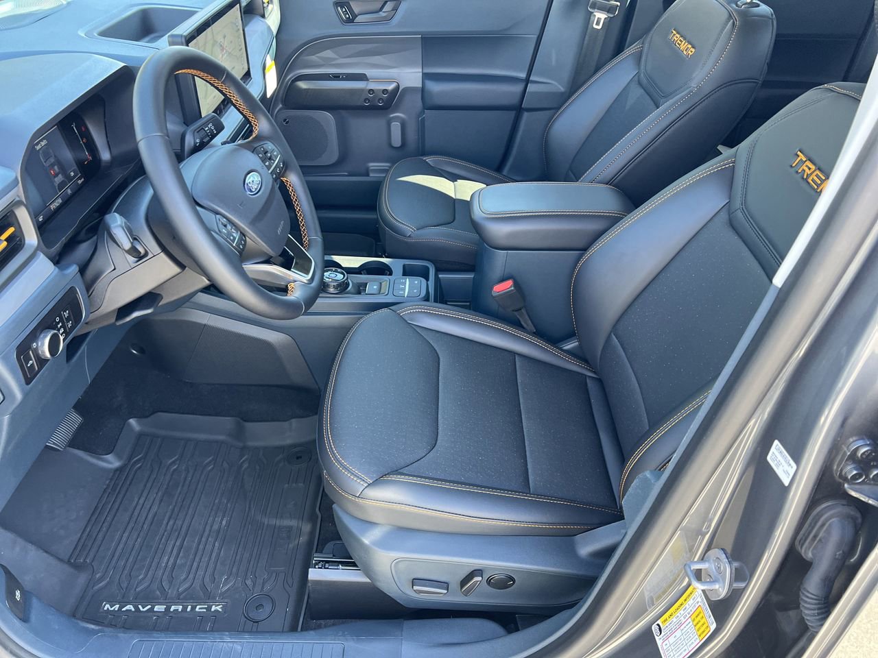 New 2025 Ford Maverick Tremor image 18