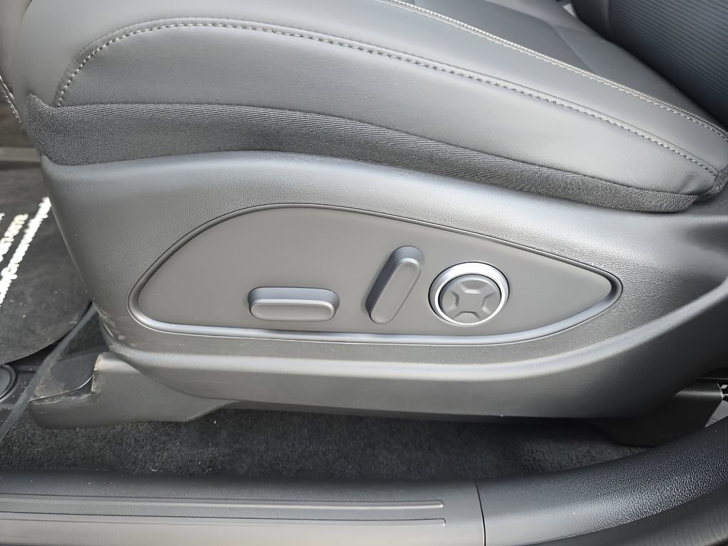 New 2026 Hyundai Palisade SEL Premium image 17