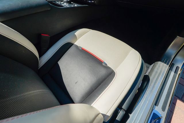 Used 2018 Rolls-Royce Dawn image 82