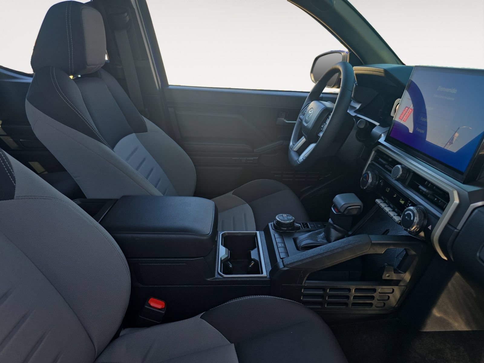 Certified 2025 Toyota Tacoma TRD Off-Road AWD/4WD image 15
