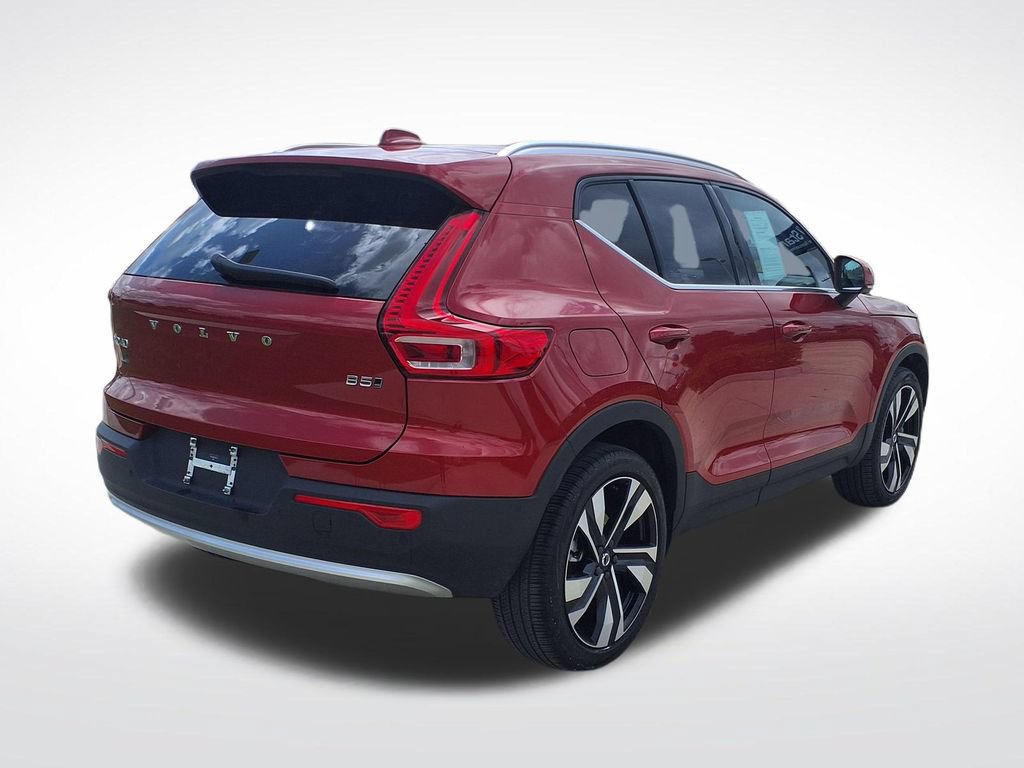 Certified 2023 Volvo XC40 B5 Ultimate w/ Protection Package Premier AWD/4WD image 8