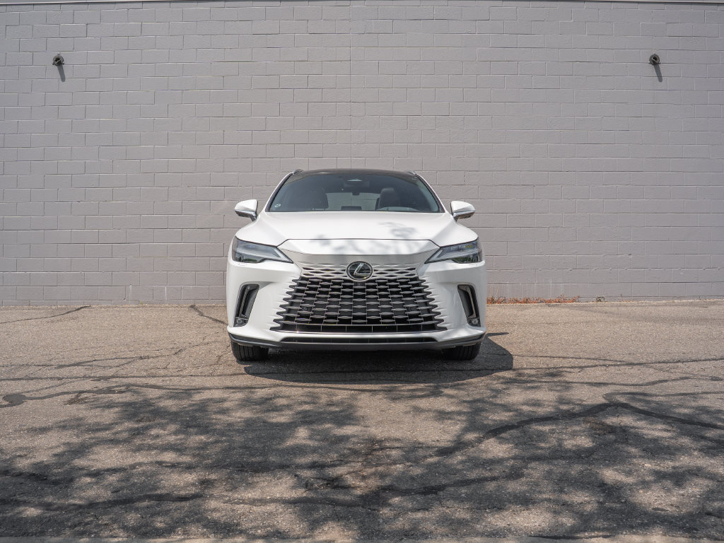 Used 2023 Lexus RX 350 FWD w/ Cold Area Package image 11