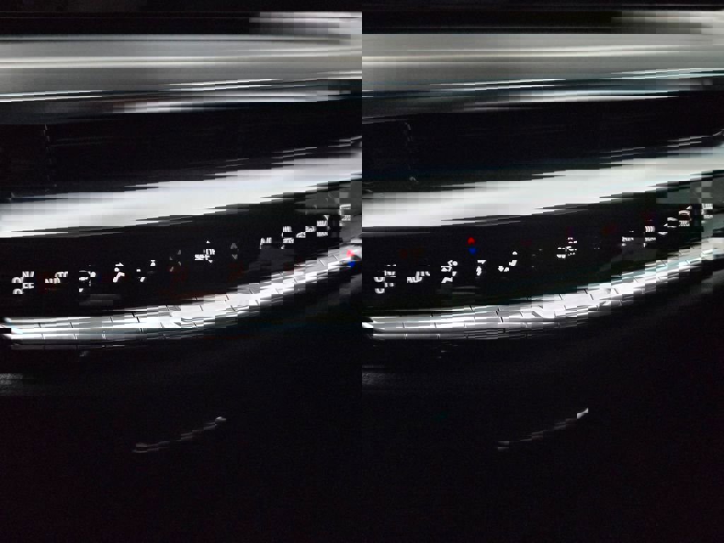 New 2026 Cadillac Lyriq Premium Luxury w/ LPO, Floor Liner Package image 21