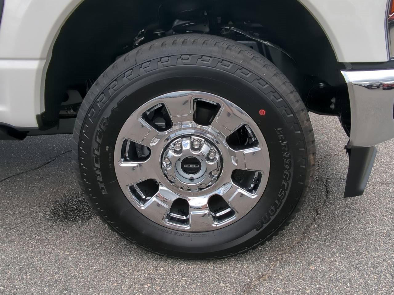 New 2025 Ford F350 King Ranch w/ Chrome Package image 11