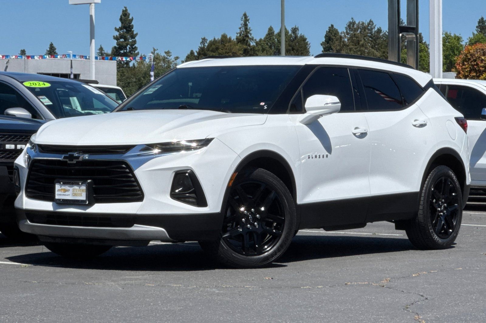 Used 2019 Chevrolet Blazer LT w/ Sun and Wheels Package AWD/4WD image 9