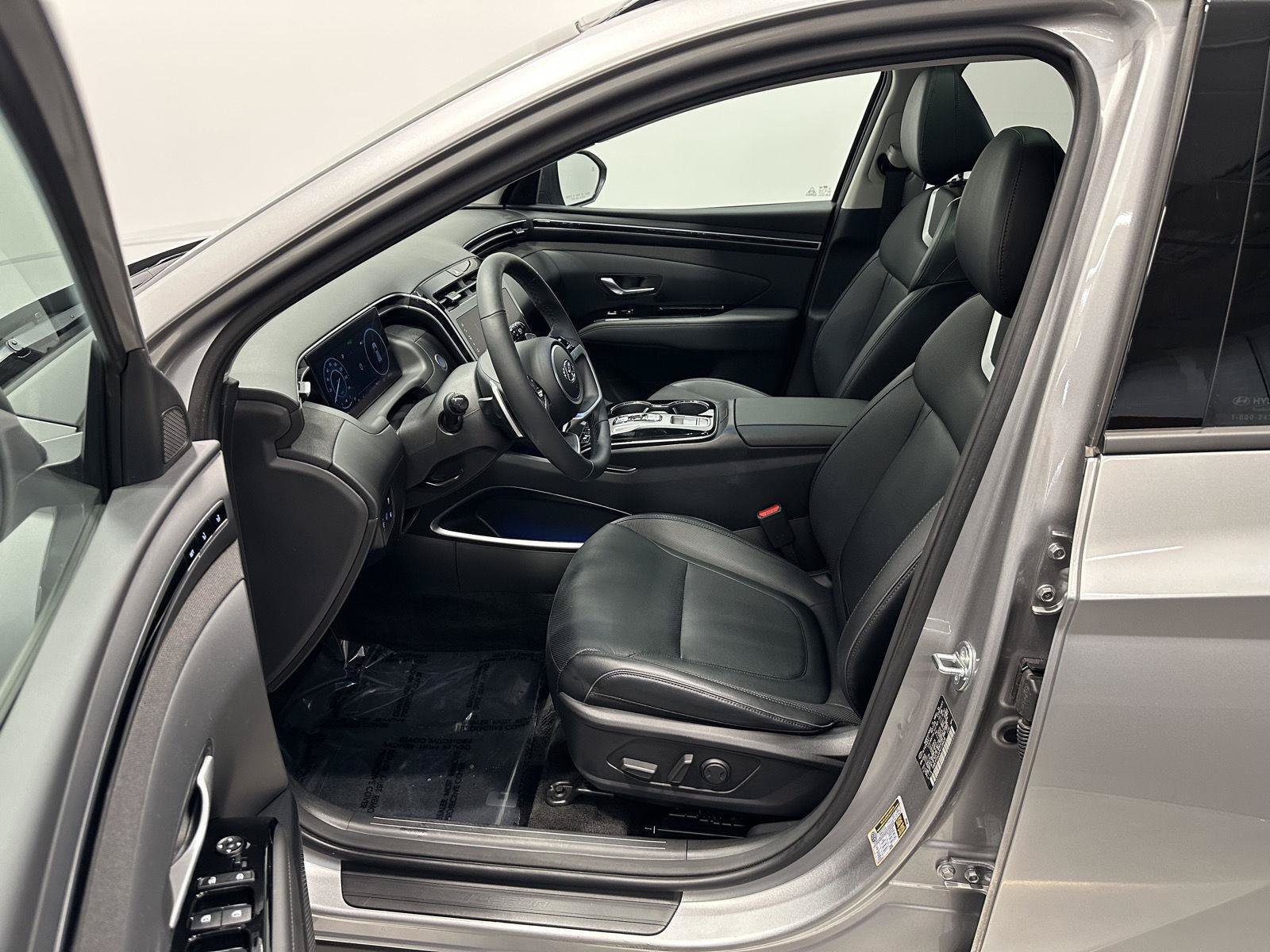 Certified 2023 Hyundai Tucson Limited AWD/4WD image 14