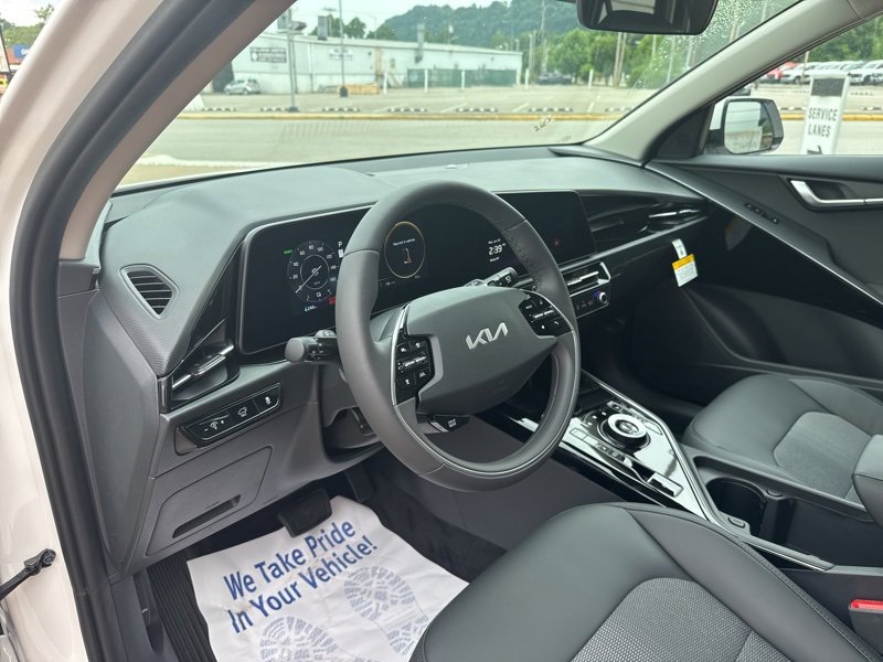 New 2025 Kia Niro Wind w/ Wind Preserve Package image 25